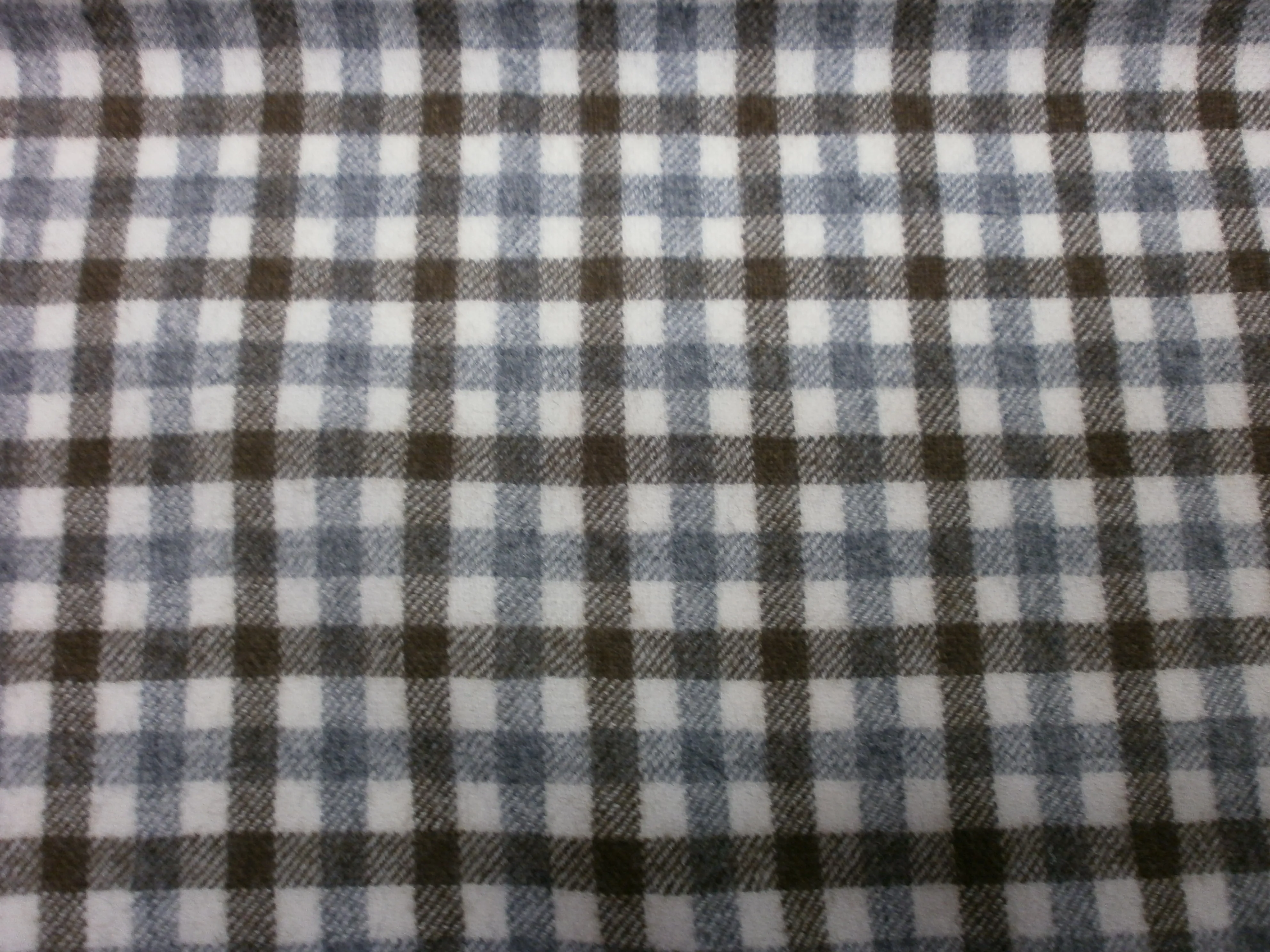 100 % Cashmere ( NEW )