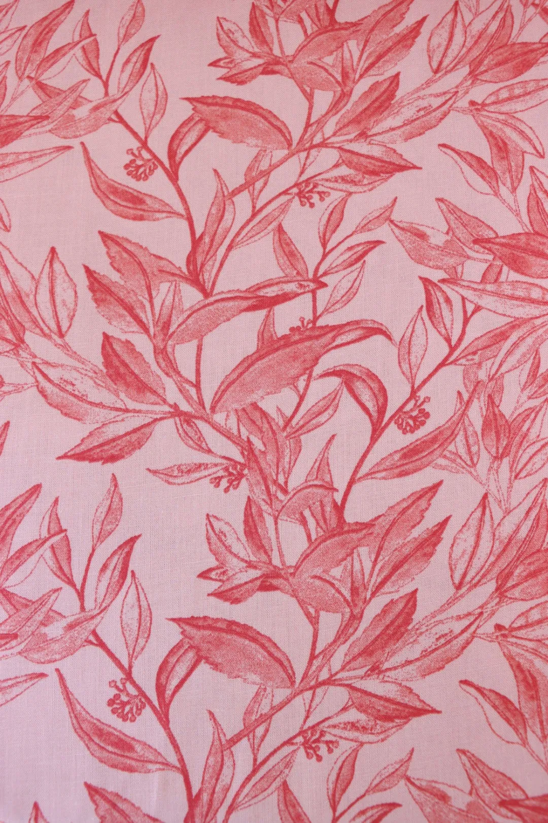 2YD 16IN REMNANT; Red Foliage Sketches on Pink Cotton Linen