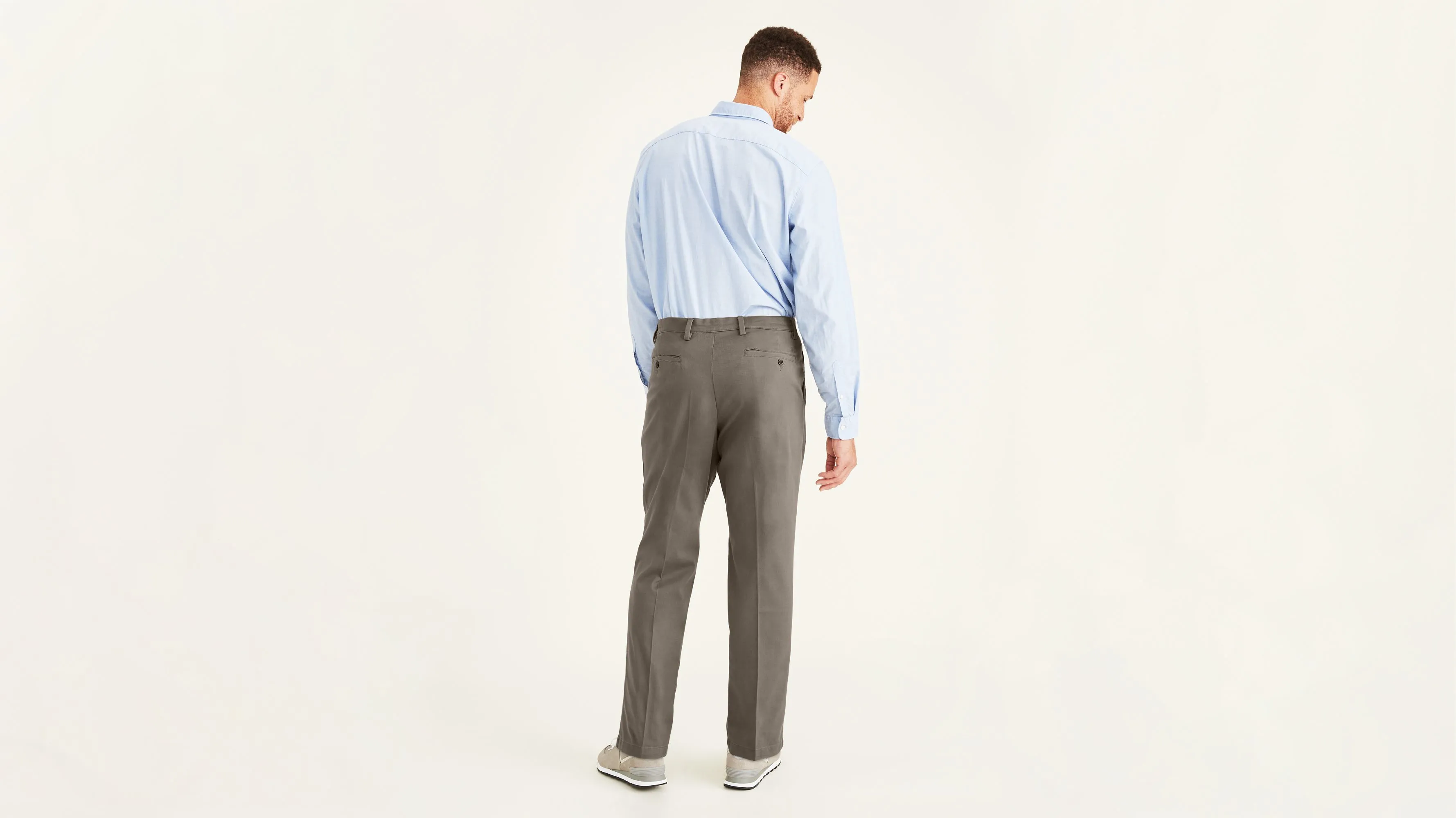 Easy Khakis, Pleated, Classic Fit (Big and Tall)