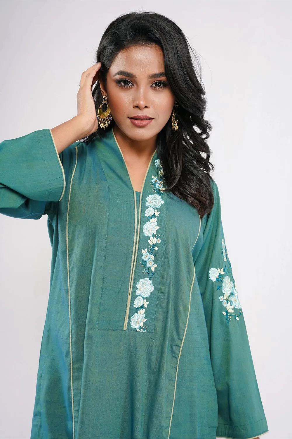 Embroidered 3 Piece Set