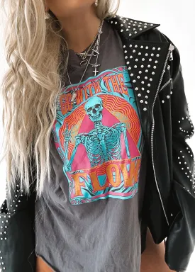 GO WITH THE FLOW (SKELETON) SIDE SLIT TEE