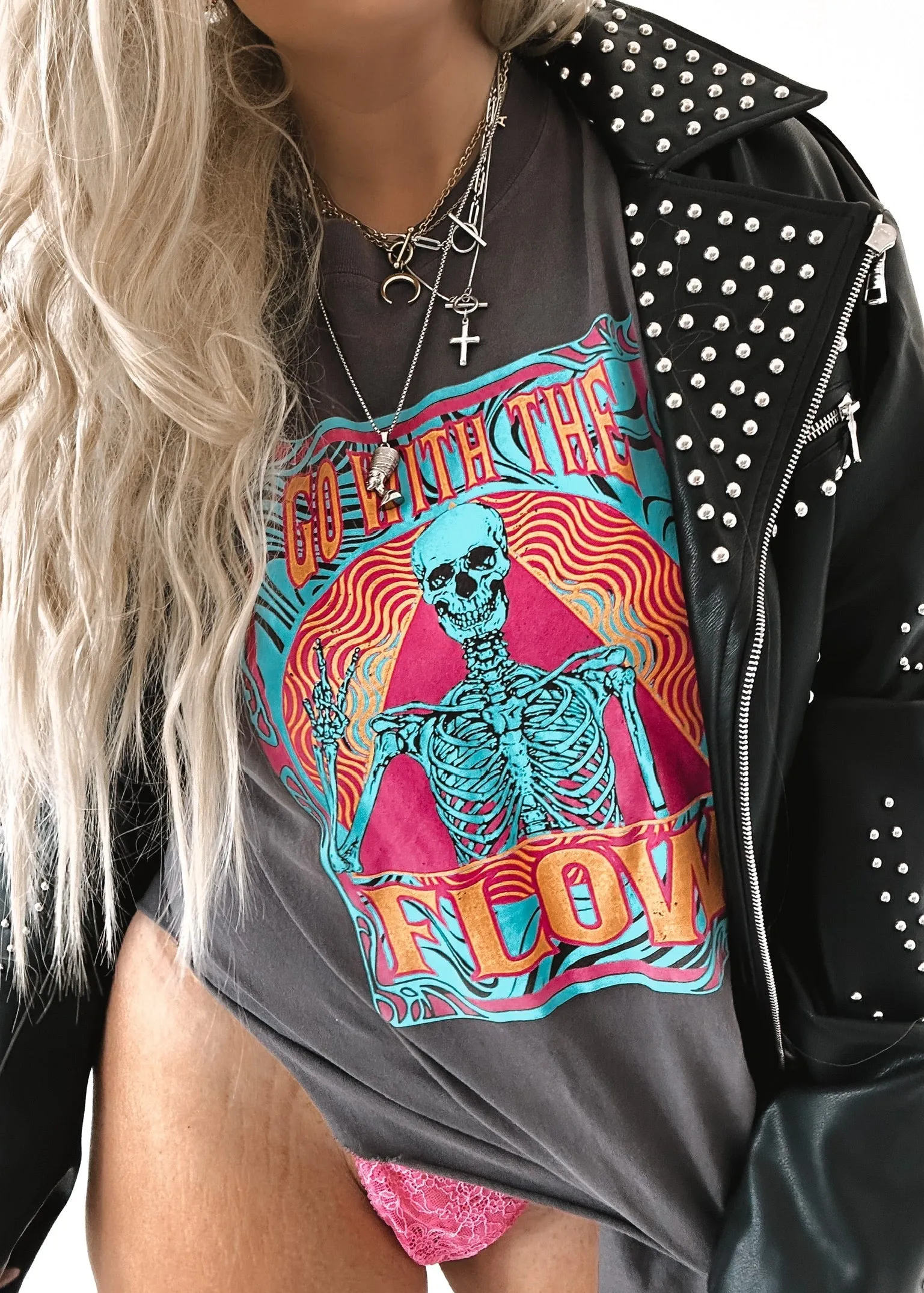 GO WITH THE FLOW (SKELETON) SIDE SLIT TEE