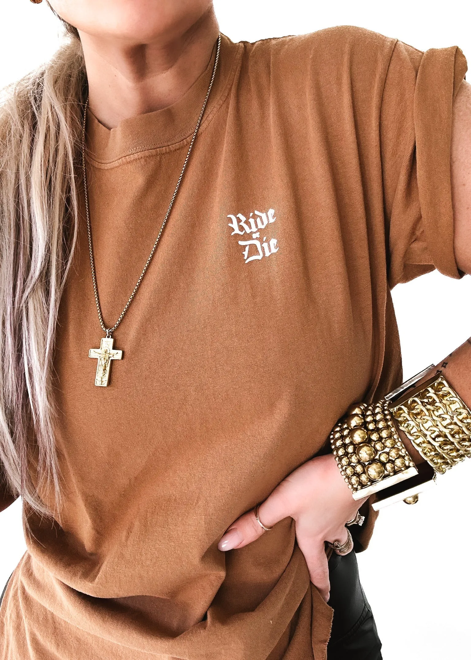 GOTHIC RIDE OR DIE SIDE SLIT TEE