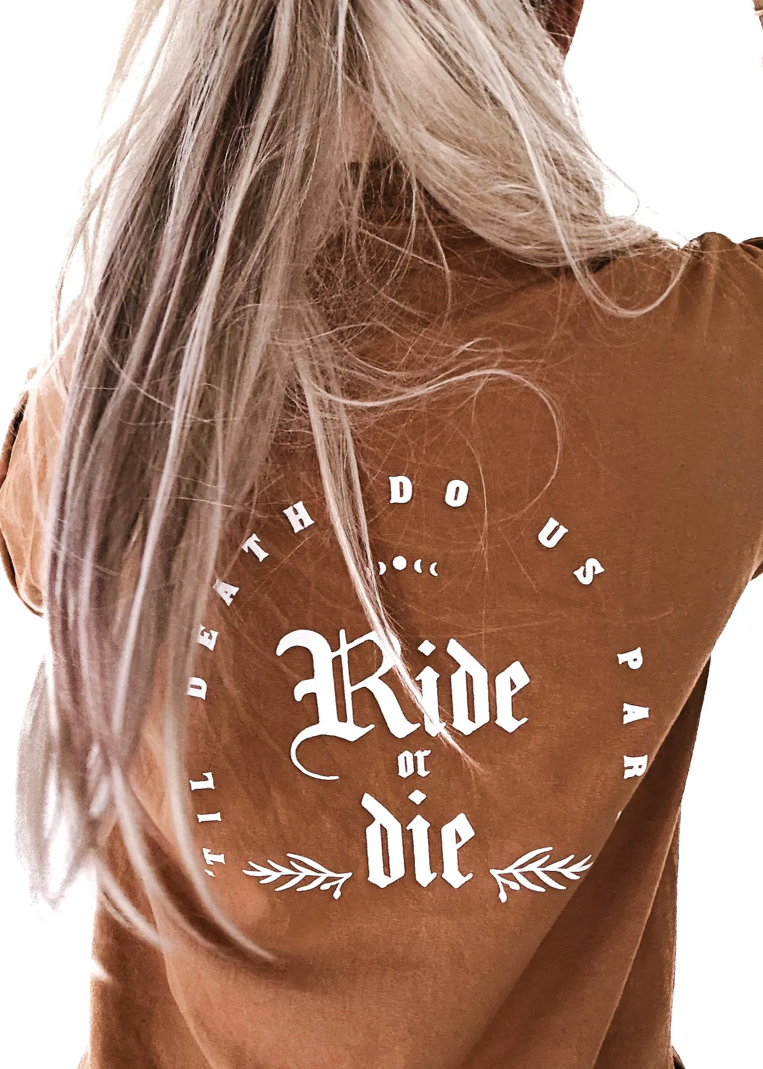 GOTHIC RIDE OR DIE SIDE SLIT TEE