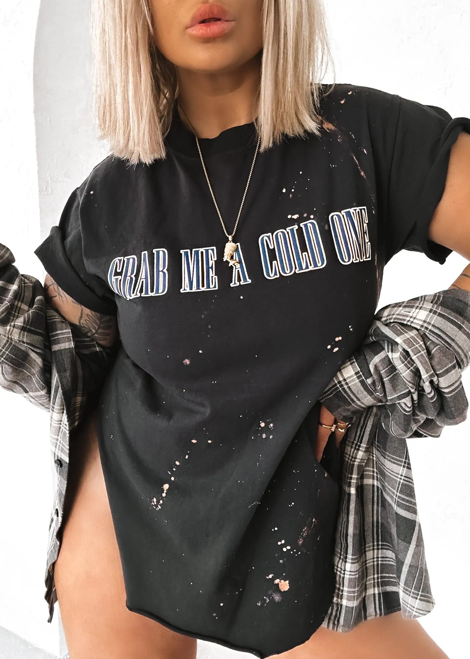 GRAB ME A COLD ONE BLEACHED OUT SIDE SLIT TEE