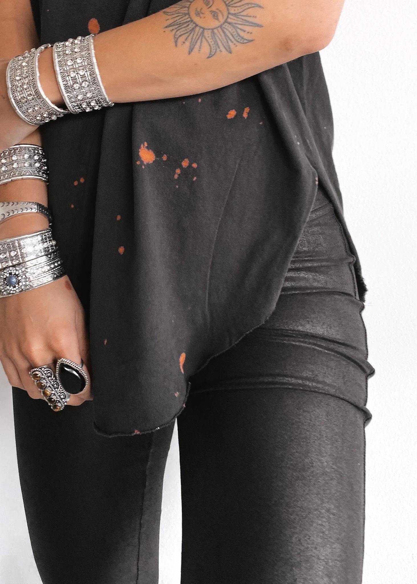 GRAB ME A COLD ONE BLEACHED OUT SIDE SLIT TEE