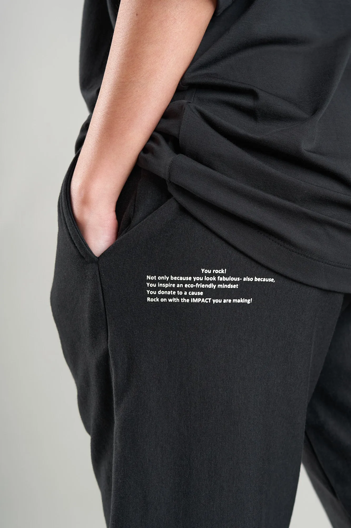 J019MI Organic Cotton & Bamboo Neutral Joggers
