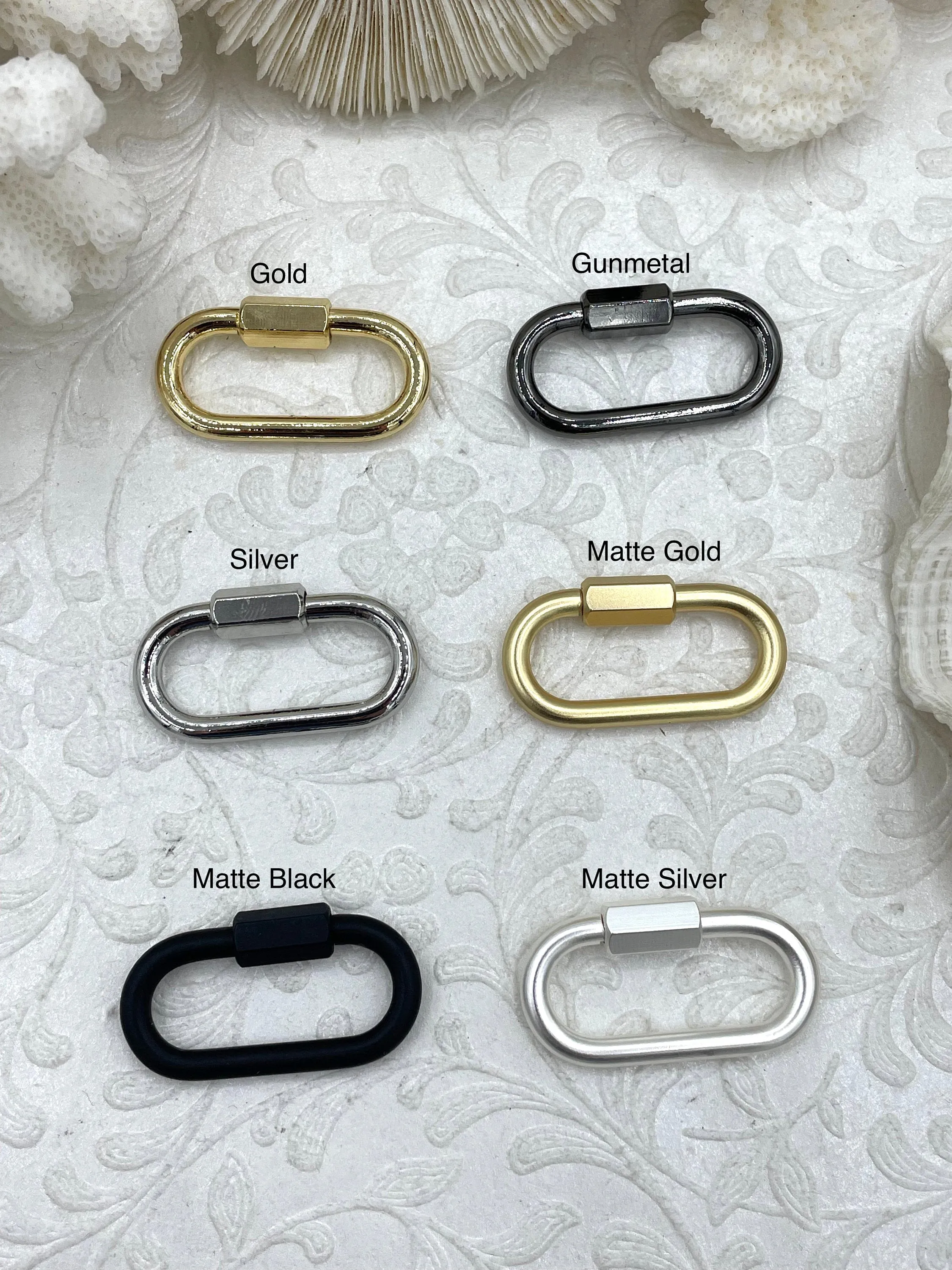 Large Oval Carabiner lock clasp. 2 Finishes, Brass Carabiner Screw Clasp, Carabiner Screw Pendant, Screw Connector Lock. Fast Ship