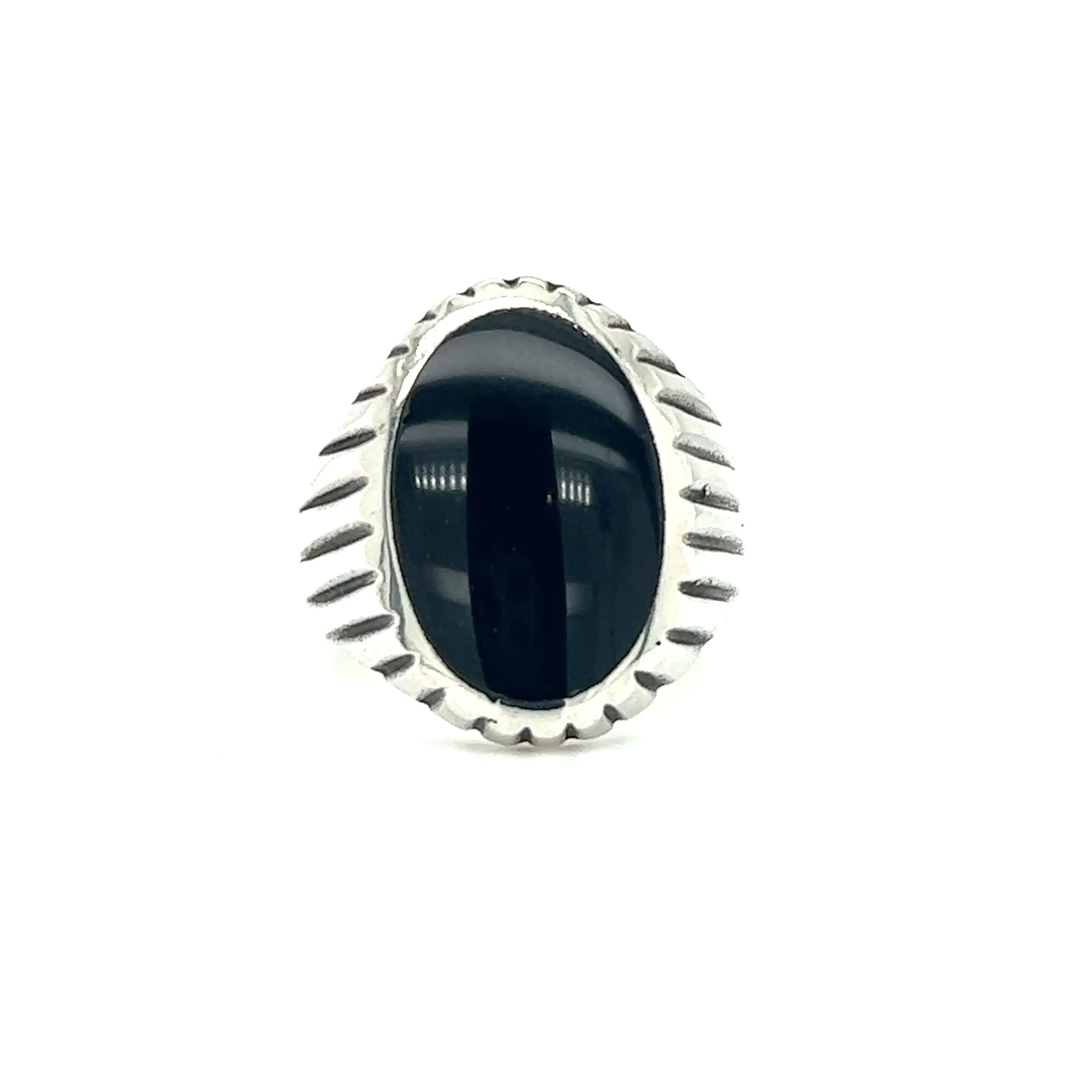 Oval Onyx Ring With Fine Oxidized Scale Pattern