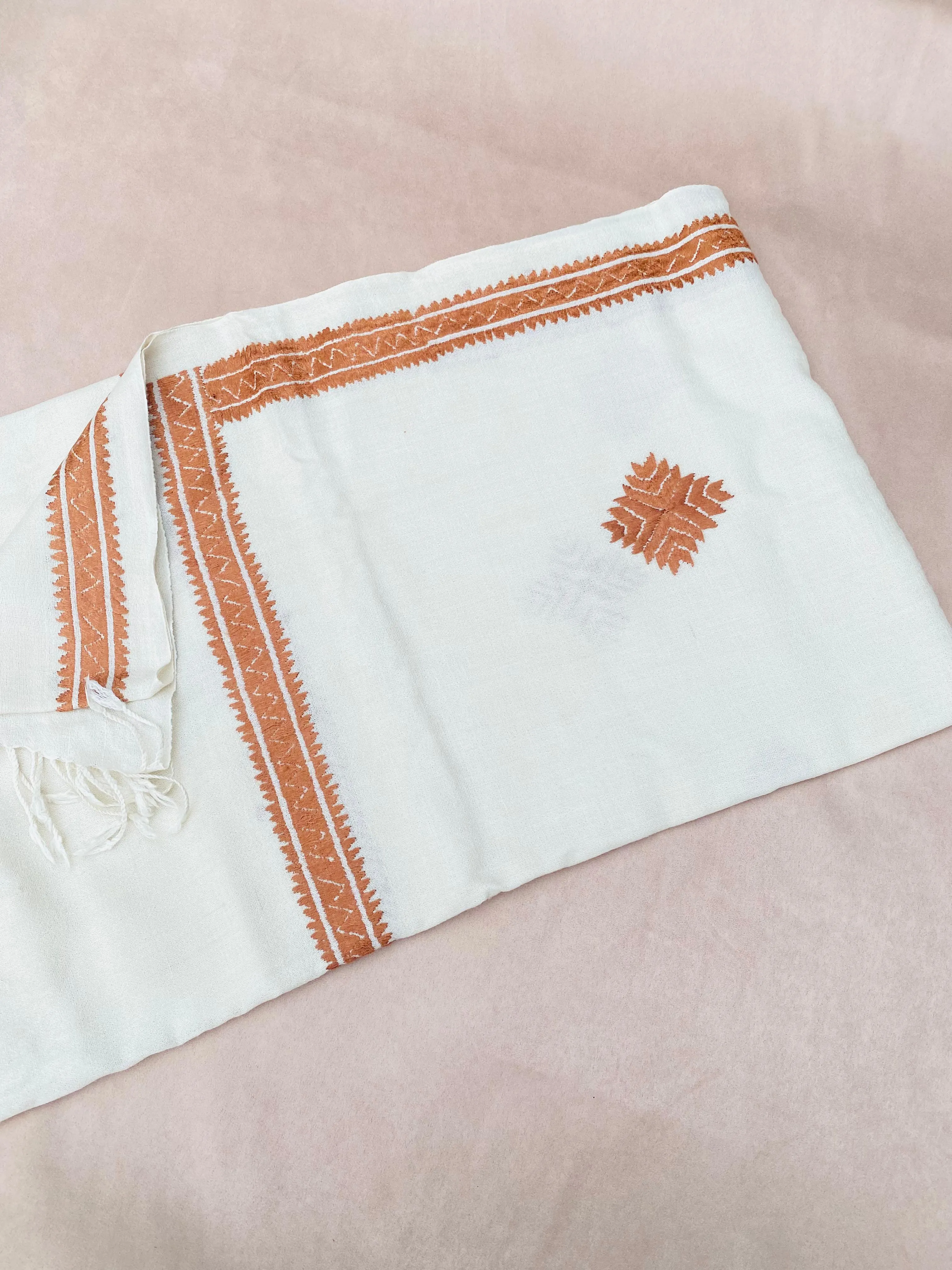 Premium Hand-Woven Woolen Shawl