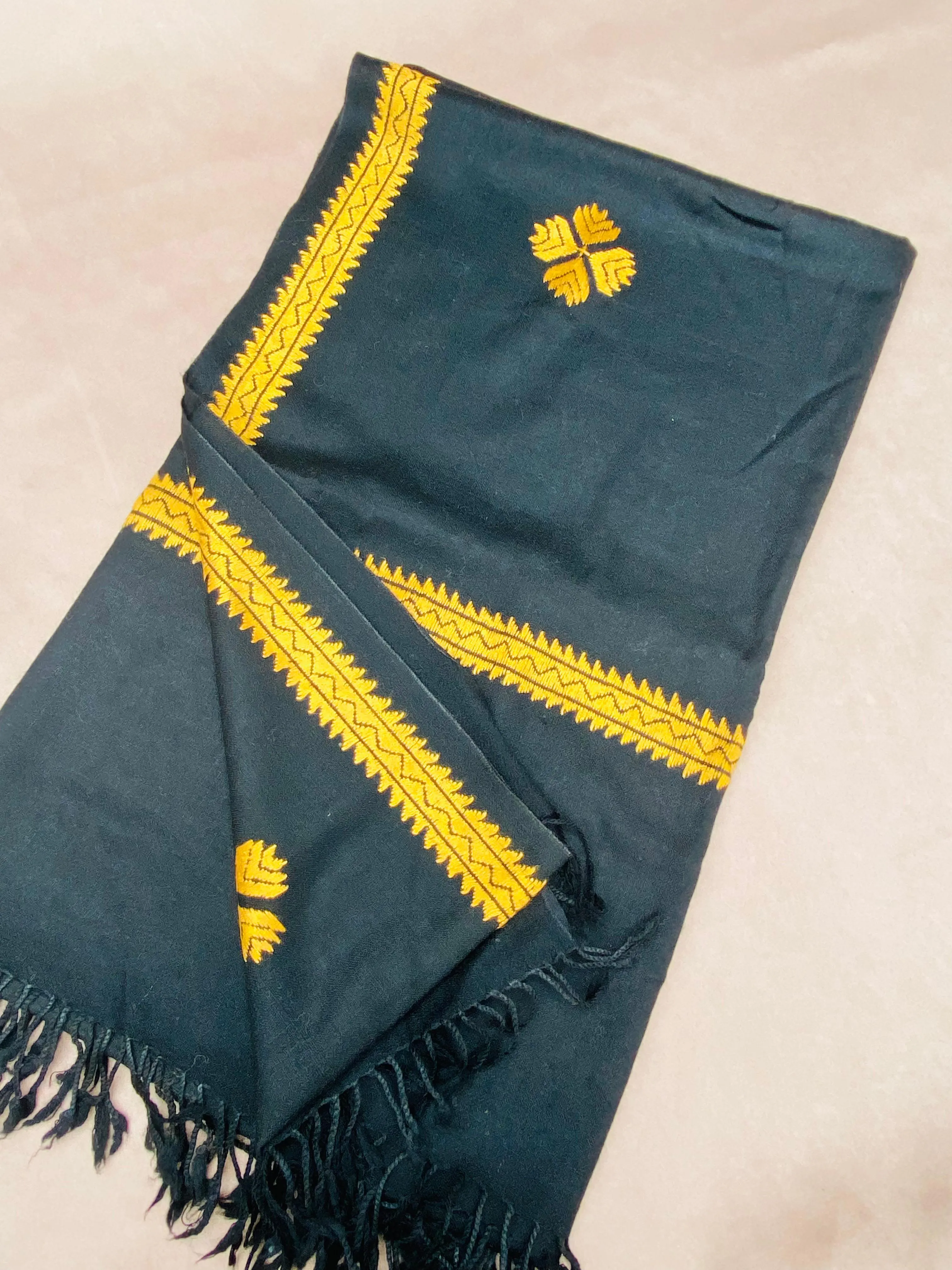 Premium Hand-Woven Woolen Shawl